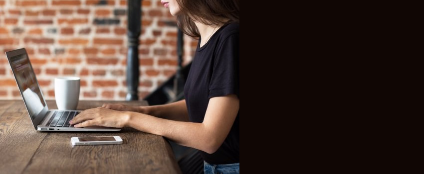 Lee testimonios de pacientes y haceles preguntas